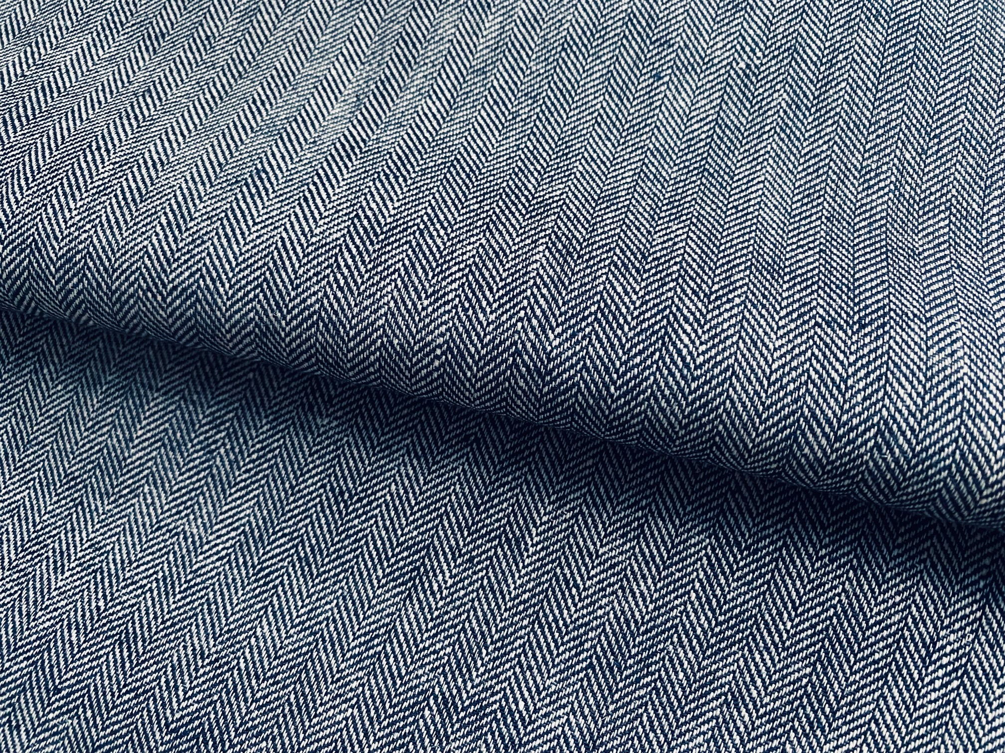 Baumwoll-Leinengemisch Twill Fischgrätmuster Dunkelblau